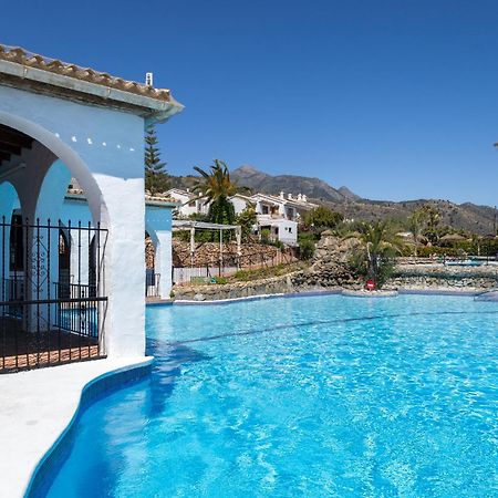 Capistrano Village, 1 bedroom + free wi-fi Nerja Buitenkant foto