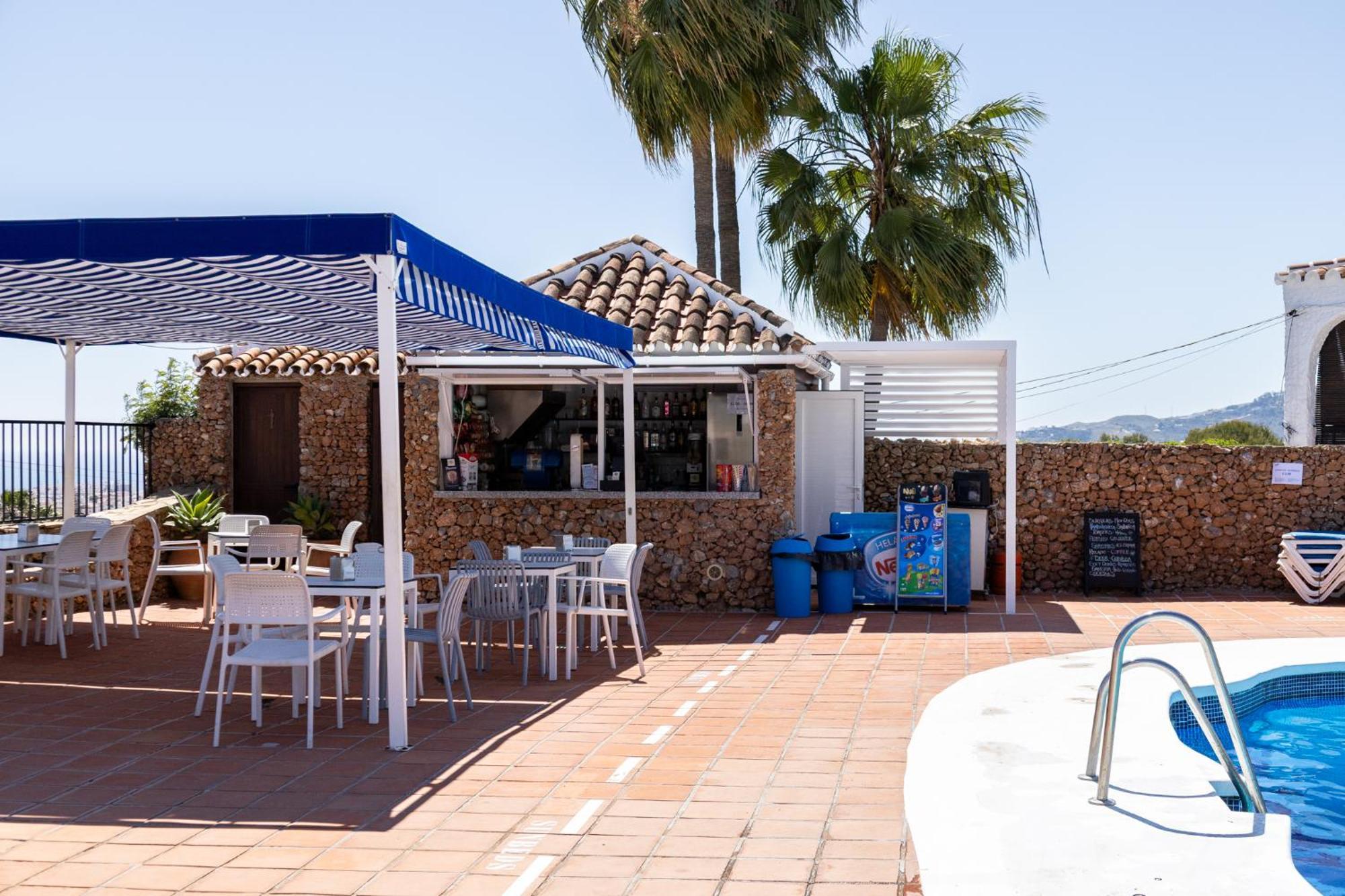 Capistrano Village, 1 bedroom + free wi-fi Nerja Buitenkant foto
